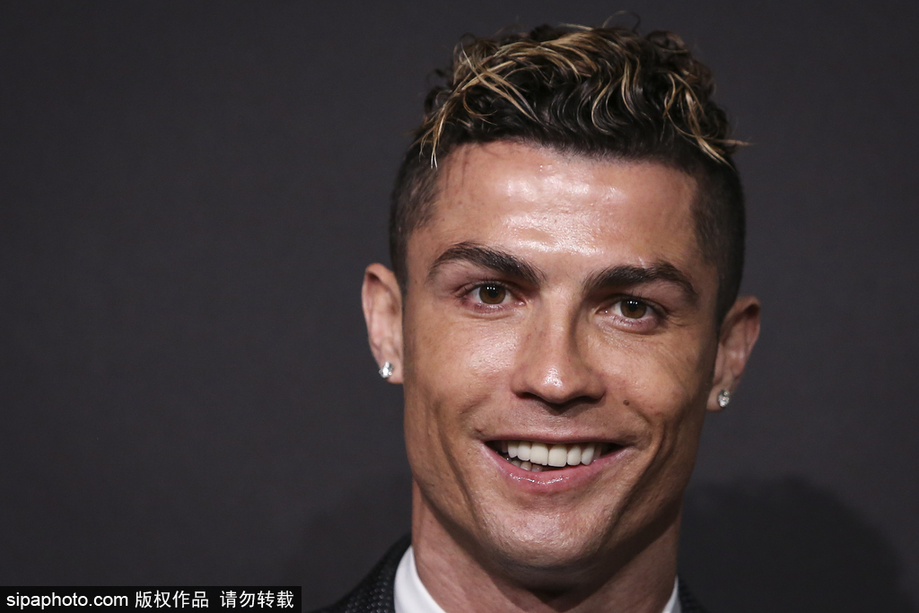 森保一：我们进了一个非常艰难的小组，对阵谁都要完美发挥