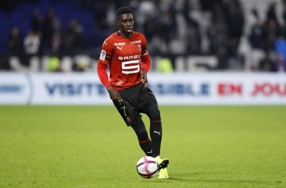 记者称阿隆索已被解雇只差官宣，阿韦洛亚或接任