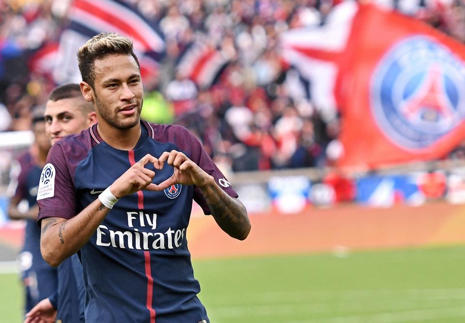 曝C罗欲加盟切尔西!尚未接受沙特肥约仍在观望中