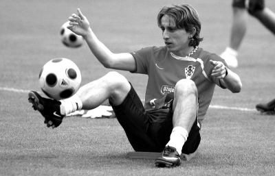 胡荷韬：齐心协力就能战胜一切，下场继续拼