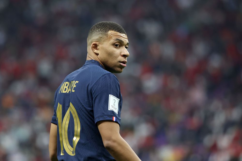 里尔老板：乔纳森不是典型9号球员，预料到他会遇到一些困难