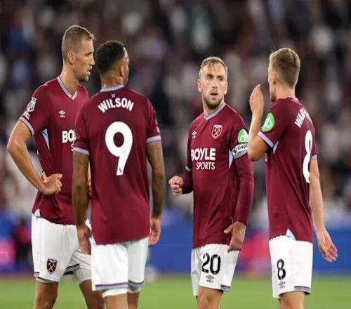 欧冠积分榜分析：小组晋级形势紧张,