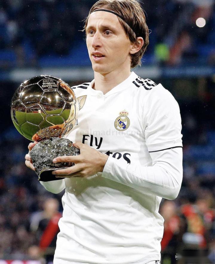 开拓者vs活塞前瞻：阿夫迪亚PK康宁汉姆，活塞欲捍卫主场